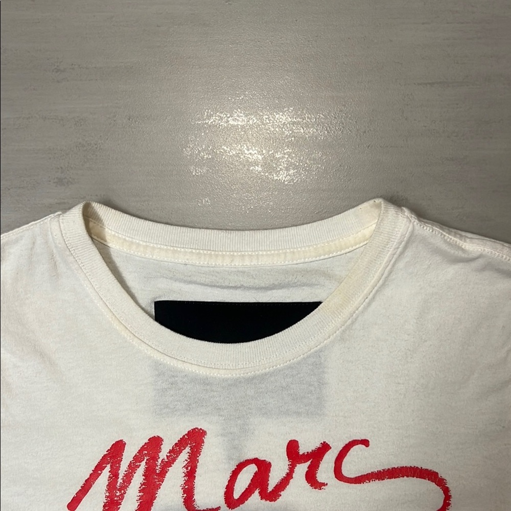 Marc Jacobs T-Shirt with Red Lipstick Design - Picture 4 of 11